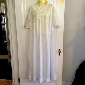 Beautiful antique white thin cotton lawn embroidered flutter sleeve nightgown
